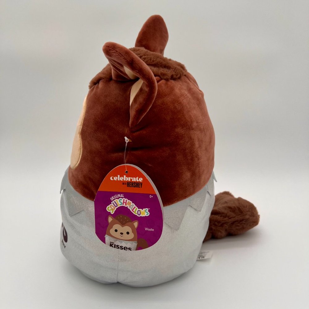 NWT 🥀 12" Wade the Hershey's Kiss Wolf Squishmallow - Picture 8 of 10
